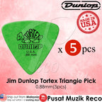 A pack of five green Jim Dunlop Tortex Triangle guitar picks, with the gauge marked as 0.88mm, displayed on a pink background.
